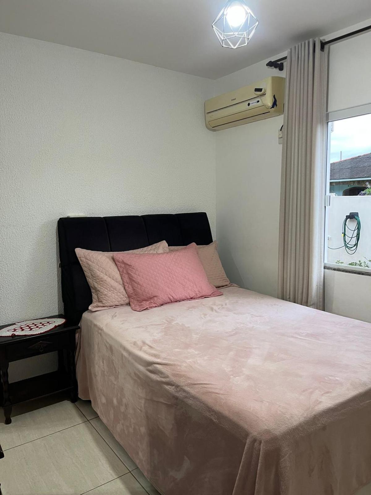 Casa Compartilhada Com Suite Privativa フロリアノポリス エクステリア 写真